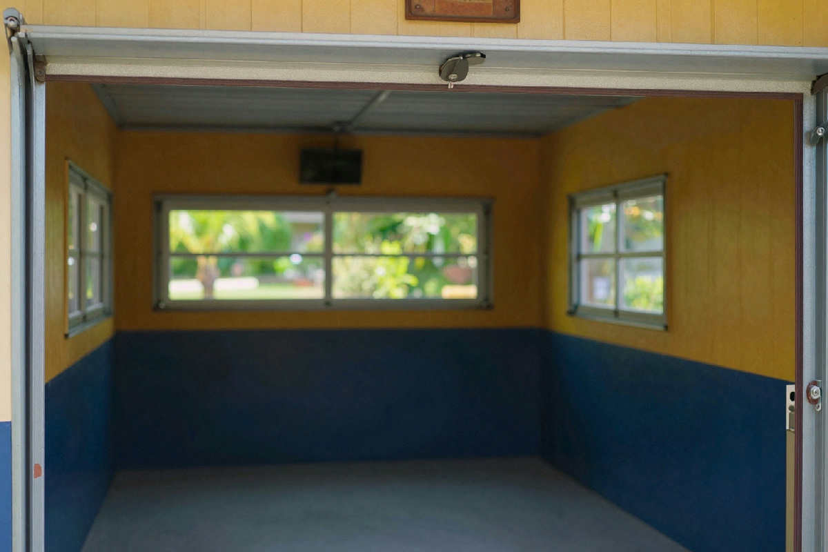 Ristrutturare il garage per renderlo abitabile: quali permessi servono e quali passi seguire nel 2026